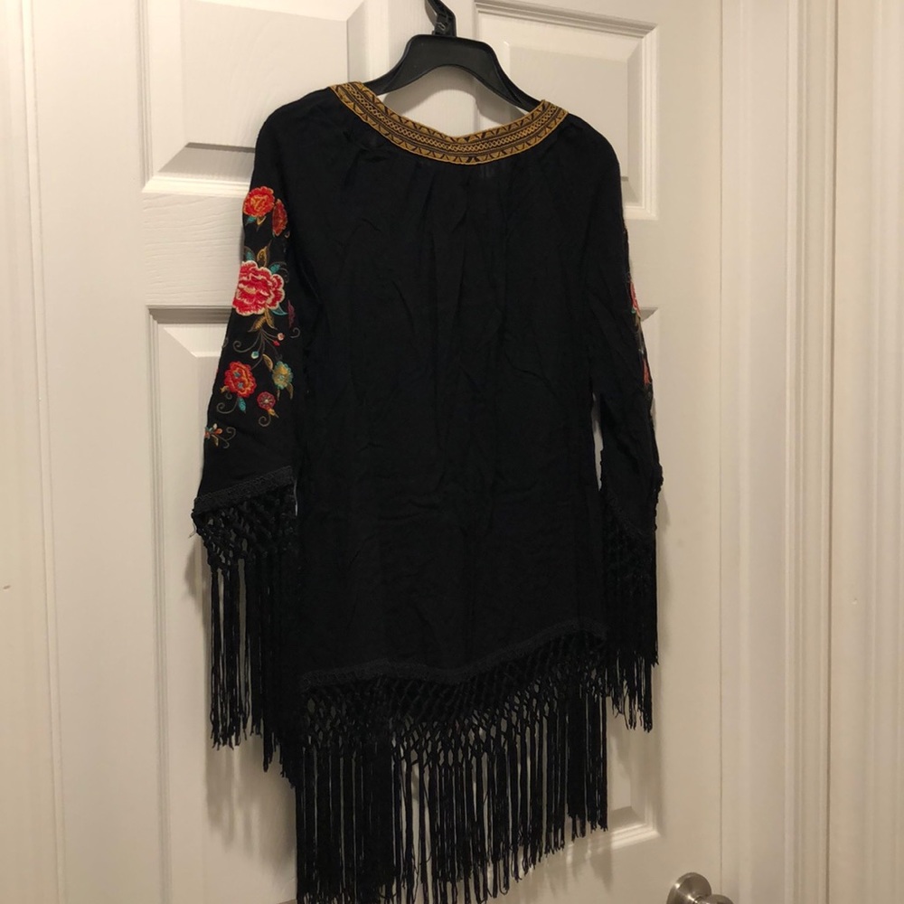 Embroidered tunic! - Picture 5 of 7